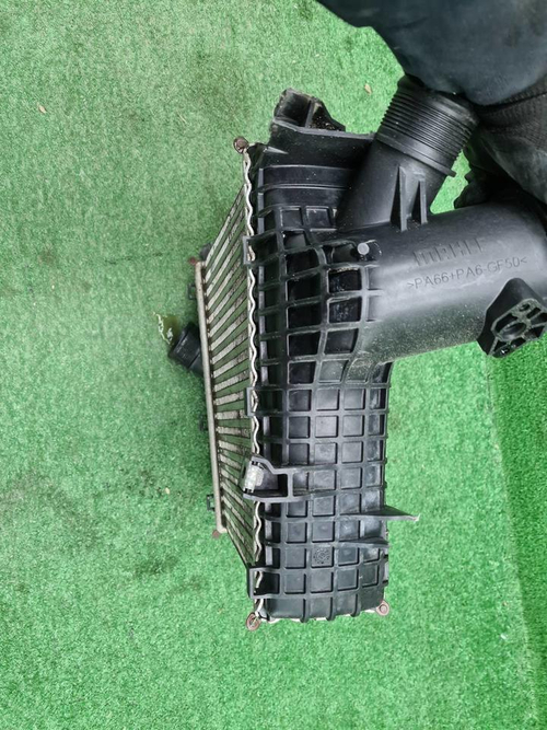 Интеркулер левый Audi Q8 (2018-н.в.)