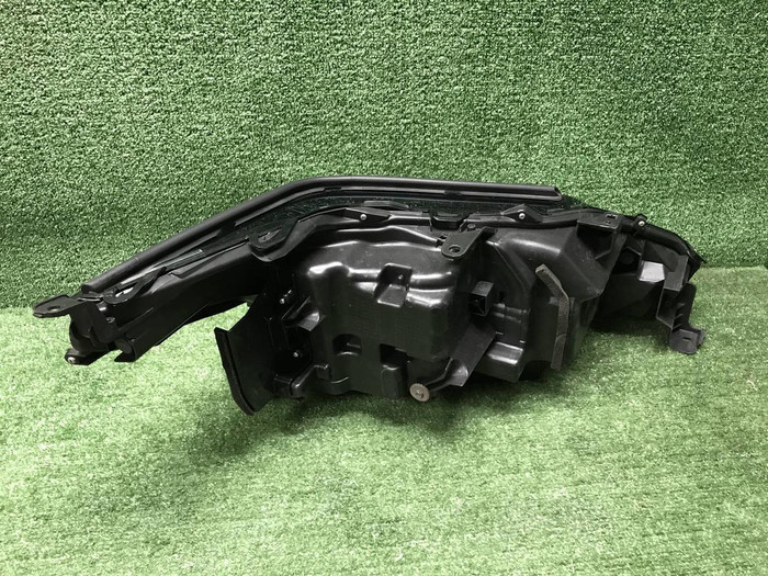 Фара левая Lexus LX 3 (2015-2023) LED Black Vision