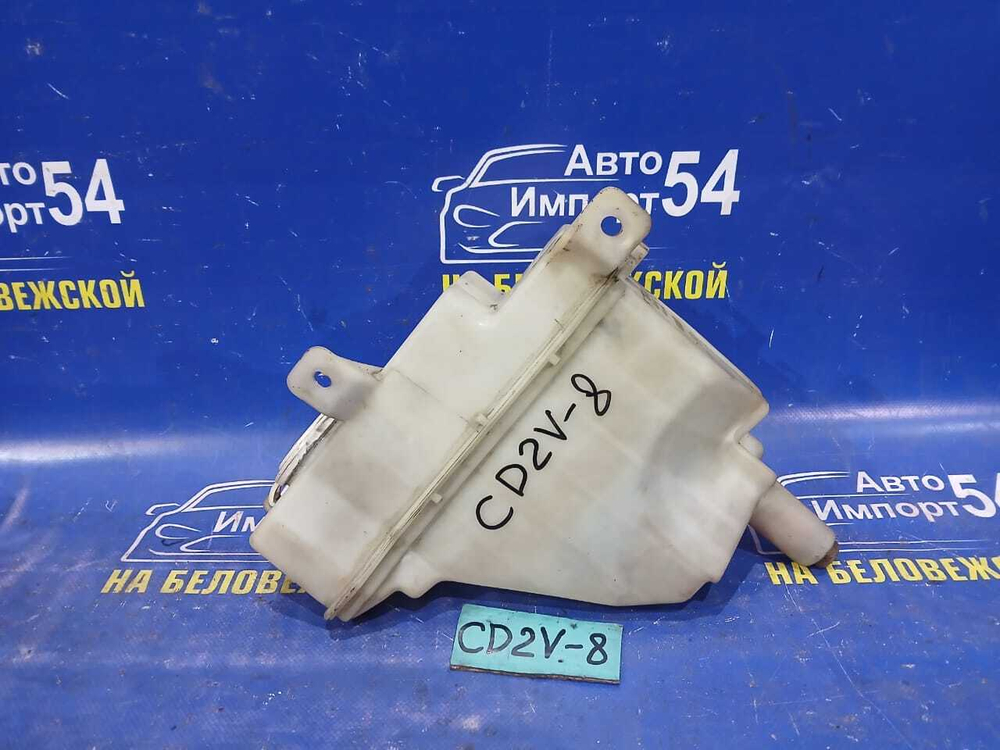 Бачок омывателя MITSUBISHI LIBERO 2001