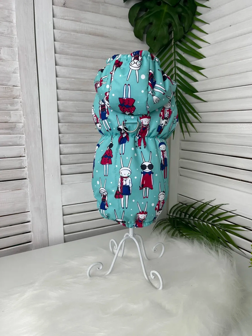 Утепленный жилет для собак и кошек