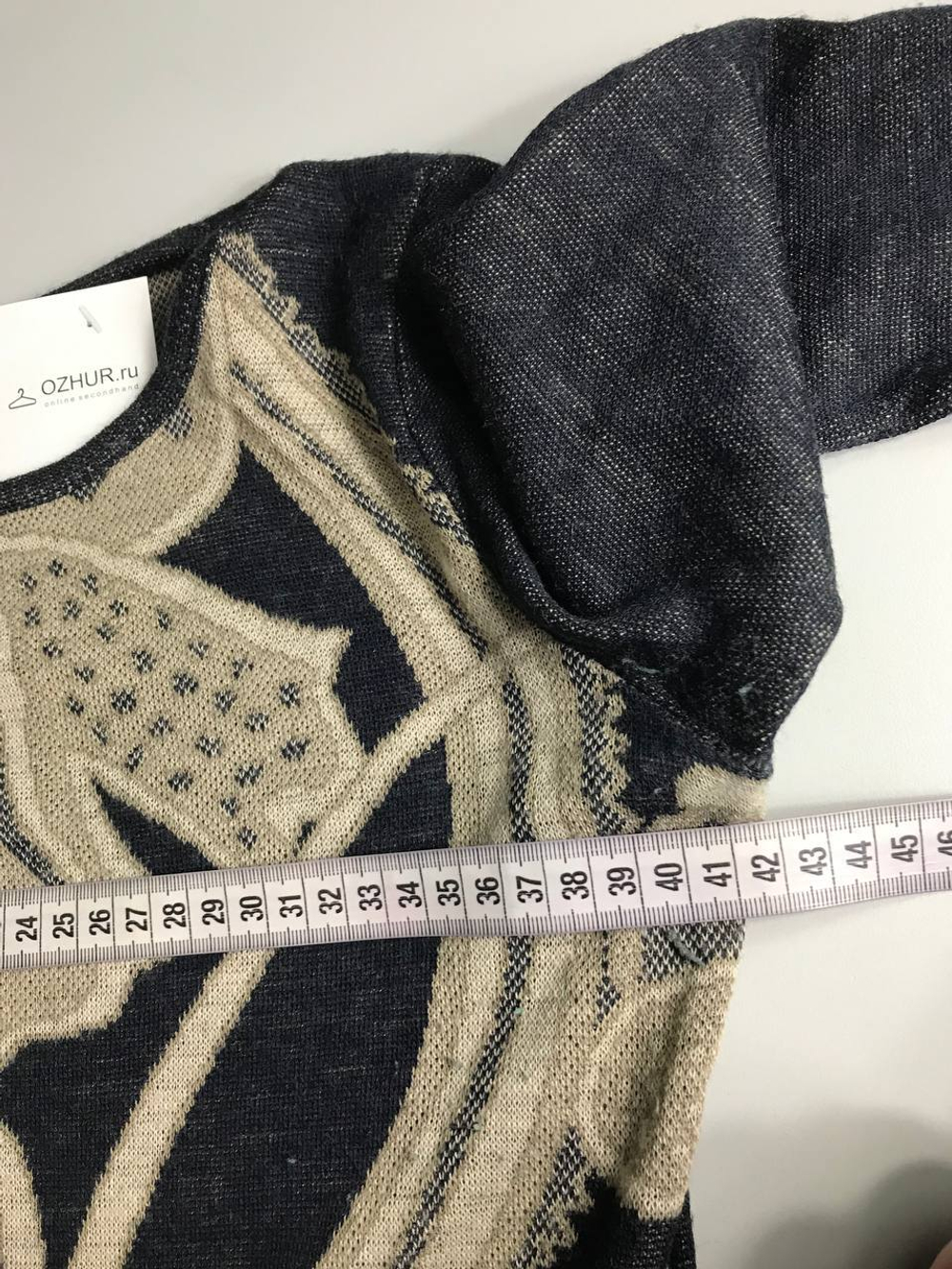 Платье Cristina Gavioli теплое с кружевной тесьмой, визуально 44 размер