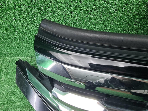 Решетка радиатора VW Teramont (2021-2023)