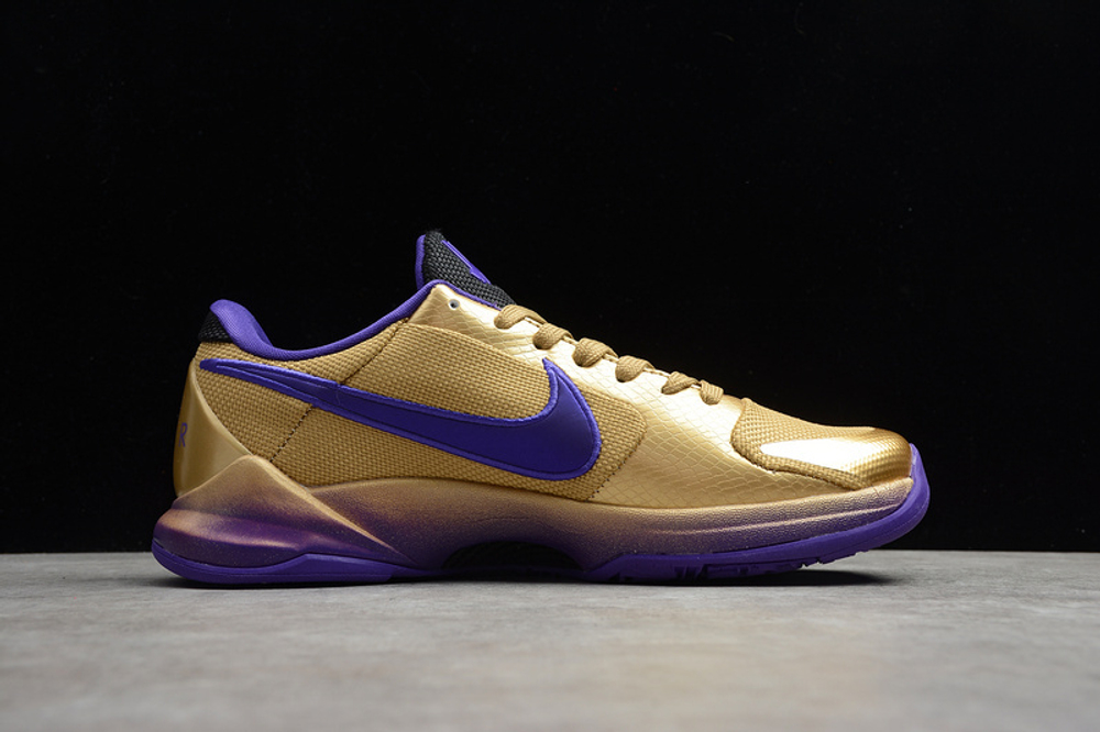 Kobe 5 sale protro gold