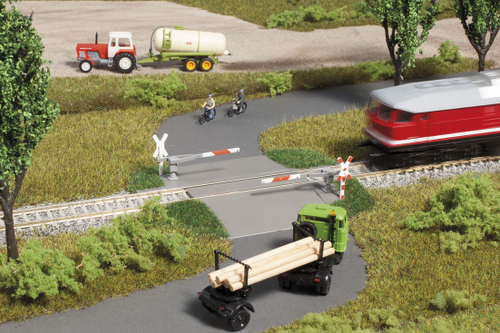 Переезд с коротким шлагбаумом, (TT)