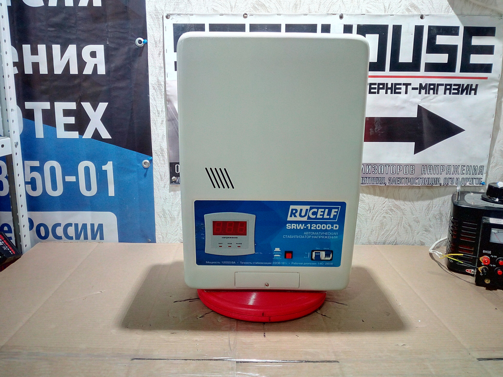 Стабилизатор напряжения Rucelf SRW-12000-D