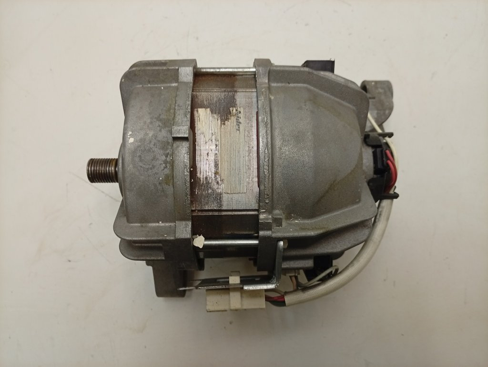 WMSG7105 кт46 Двигатель для стиральной машины Hotpoint-Ariston WU112U40I00 б/у