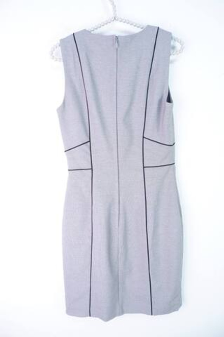 Платье H&M офисное, маркировка 38, визуально 44 размер