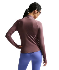 Женская теннисная футболка   Nike Dri-Fit Swift UV 1/4-Zip Running - brown/reflective silver