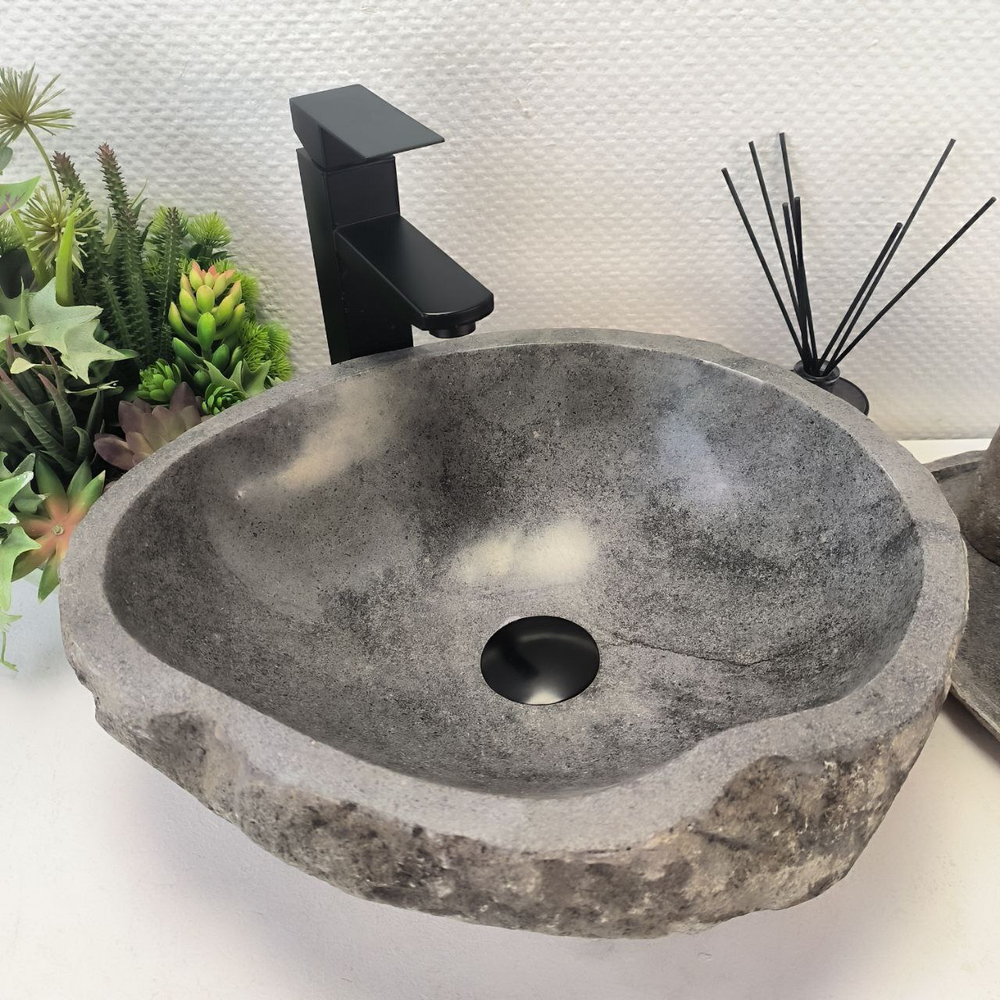 Раковина из речного камня RS63687 (42*37*16) 0122