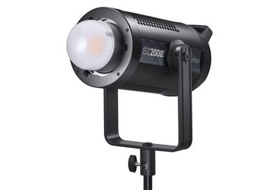 Светодиодный осветитель Godox SZ200Bi