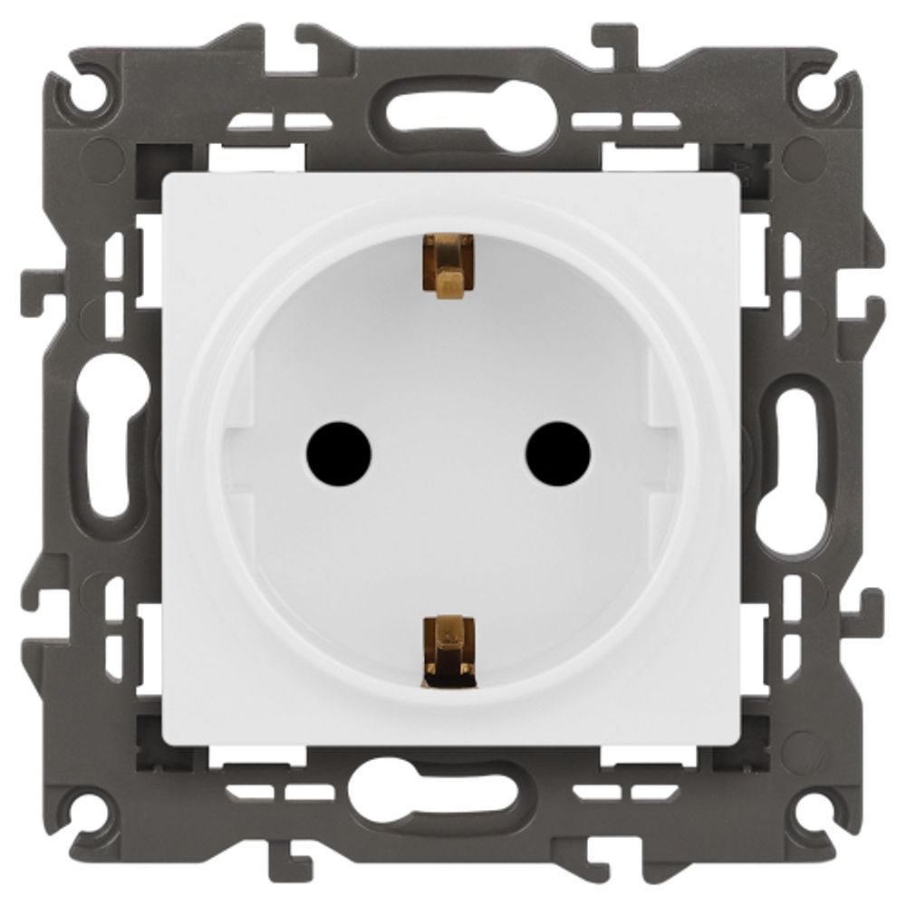 Розетка ЭРА Elegance 14-2102-01 с заземлением 2P+E Schuko со шторками 16A-250В IP20 белый