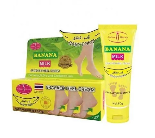 Восстанавливающий крем для ног с экстрактом банана Aichun Beauty Banana Milk Baby Foot Cream, 80г
