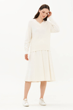 23432 Пуловер женский (молочный)