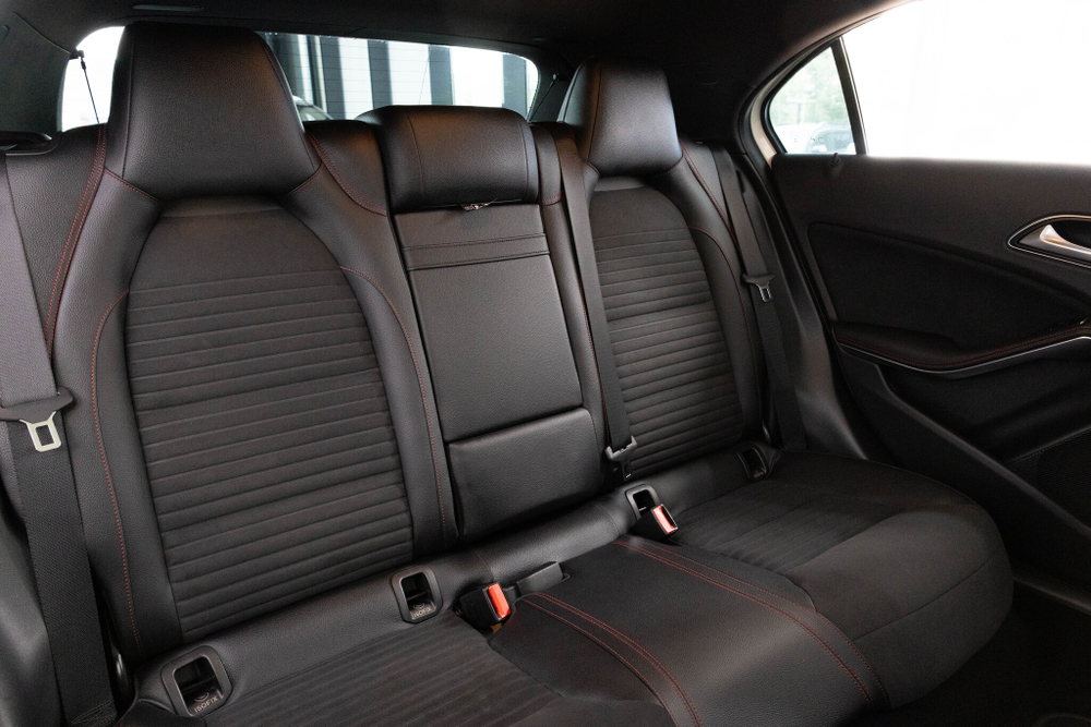Mercedes-Benz A-Class, 2015 год