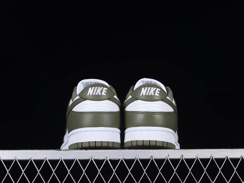 Dunk Low WMNS Medium Olive