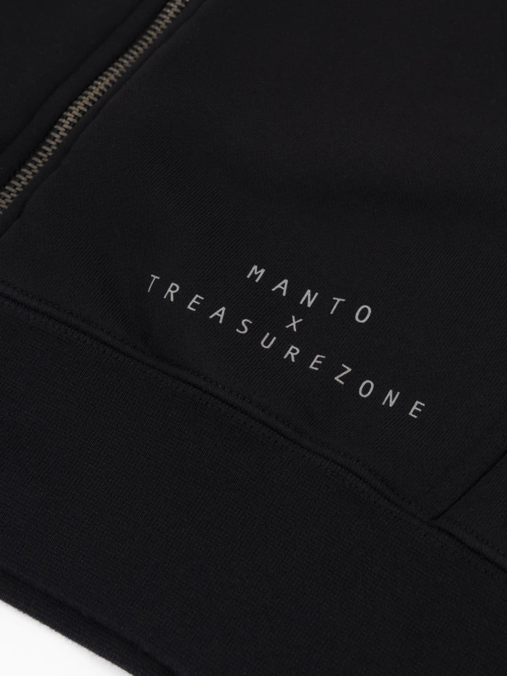 Толстовка MANTO x TREASURE ZONE