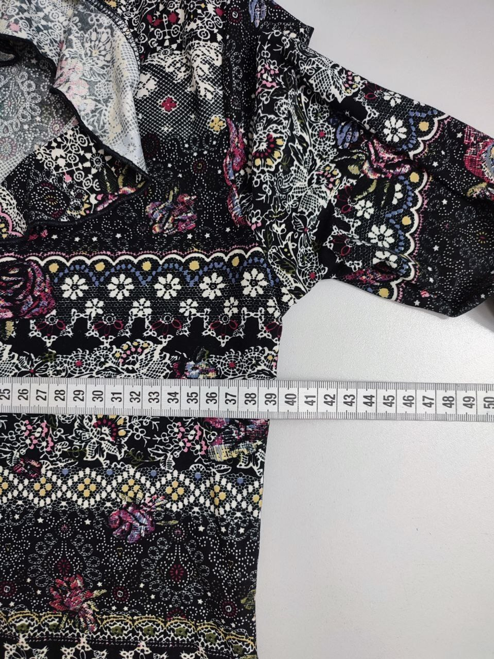 Блузка Bartelli красивая 44 размер