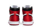 Кроссовки Jordan Air Jordan 1 Retro High Satin Black Toe (Женская размерная сетка)