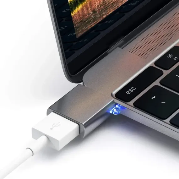Satechi Aluminum Type-C-USB 3.0 Space Gray