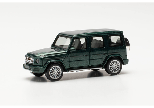 Автомобиль Mercedes-Benz G-Класс с дисками AMG, изумрудно-зеленый металлик