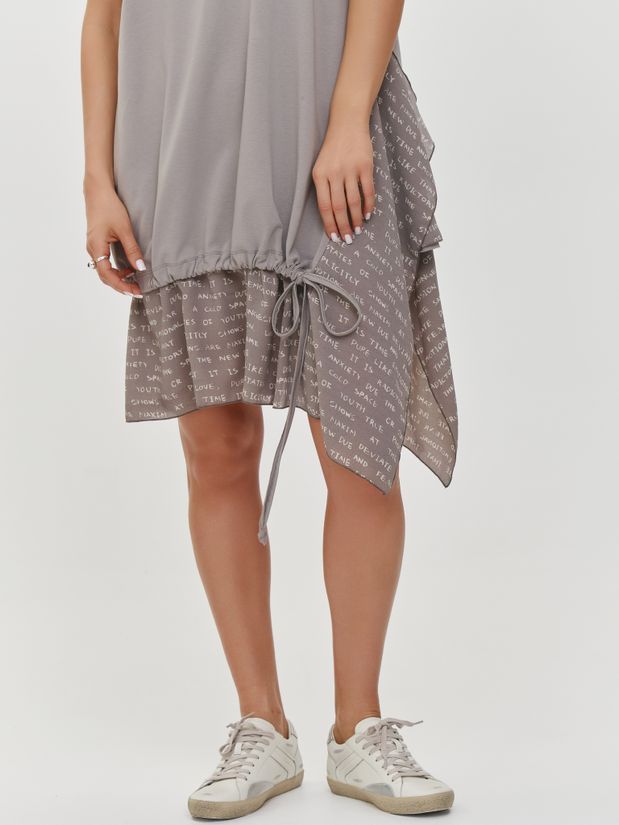 Платье с воланами буквы, серый