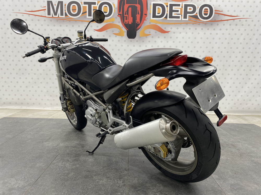 Ducati Monster 900 , 2002