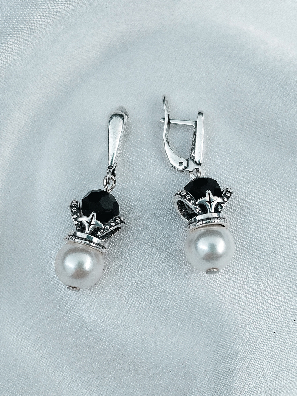 "Бастинда" серьги в серебряном покрытии из коллекции "Дракула" от Jenavi с английским замком