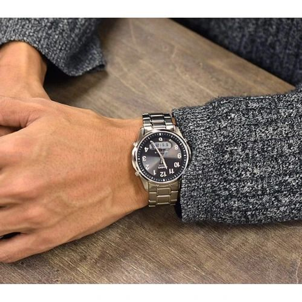 Мужские наручные часы Casio Radio Controlled LCW-M100TSE-1A2ER