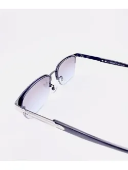 Очки солнцезащитные