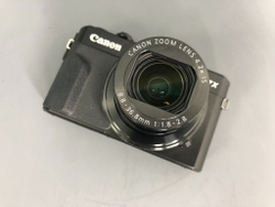 Canon G7X Mark II