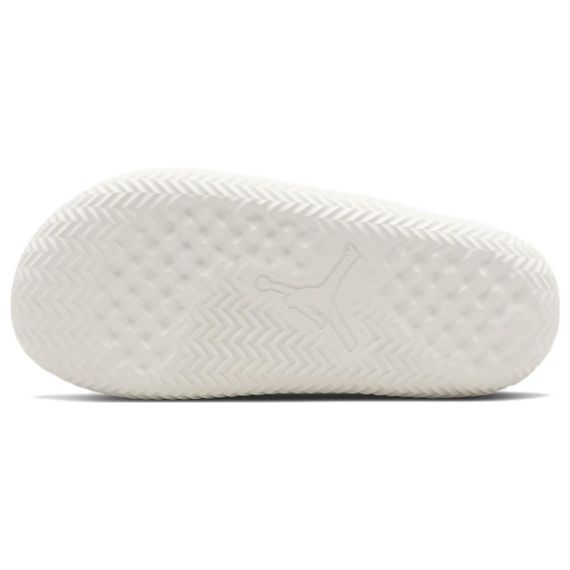 Jordan Play 'Off White'