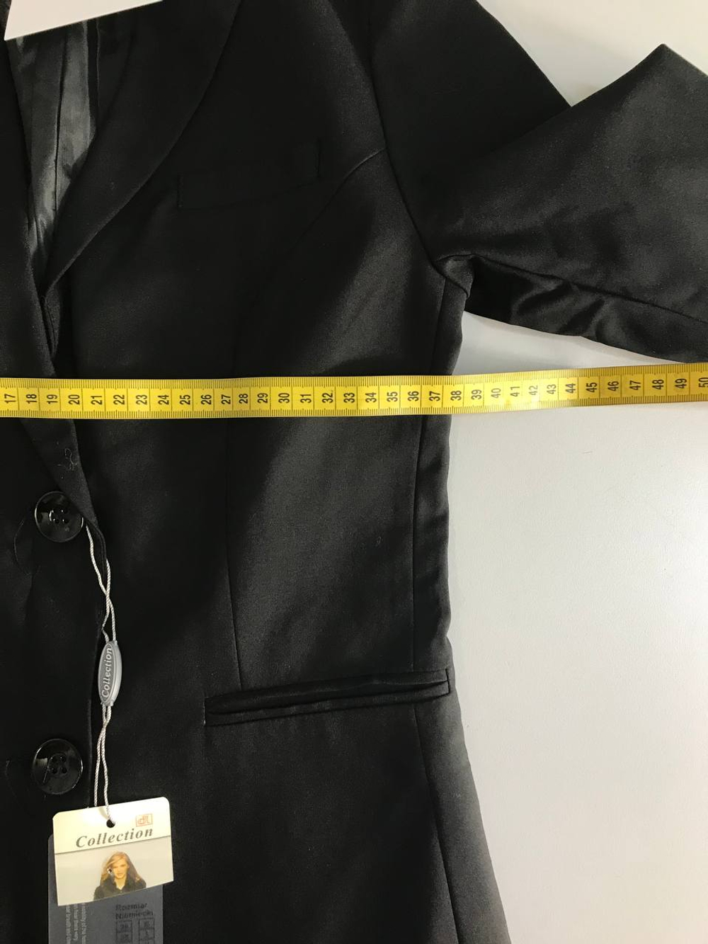 Жакет классический, маркировка S, визуально на 38/40 размер, новый