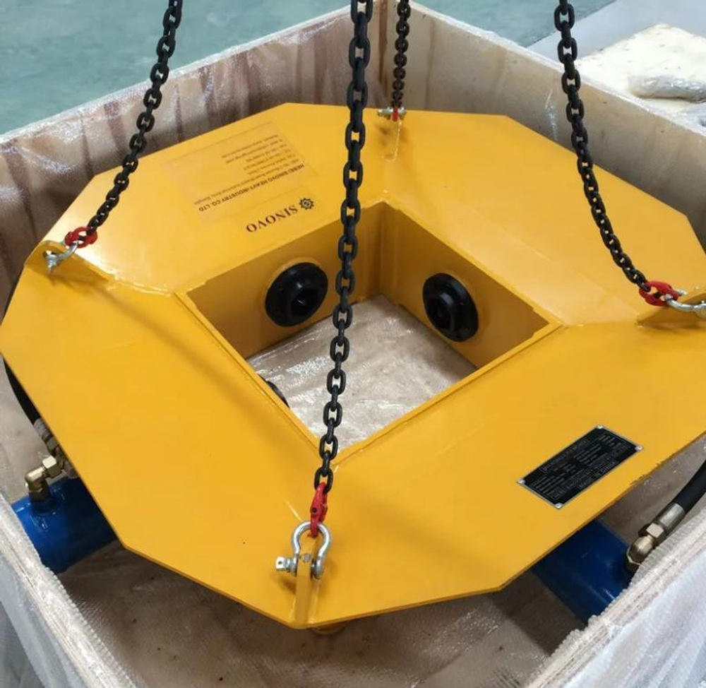 Обрубщик свай на Экскаватор-погрузчик MST