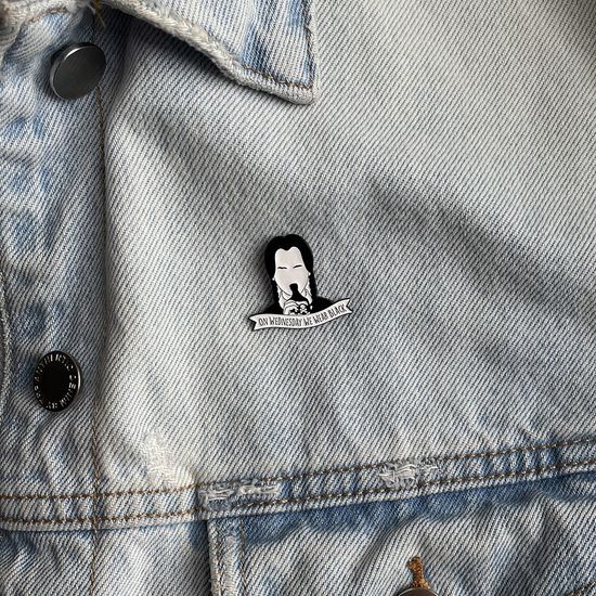 Значок металлический на одежду/Пин. Уэнсдэй. Wednesday