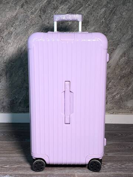 Чемодан Rimowa