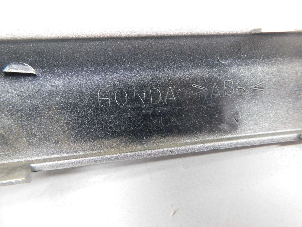 Пластик кофра (Молдинг) Honda GL1800 Gold Wing 81163-MCA