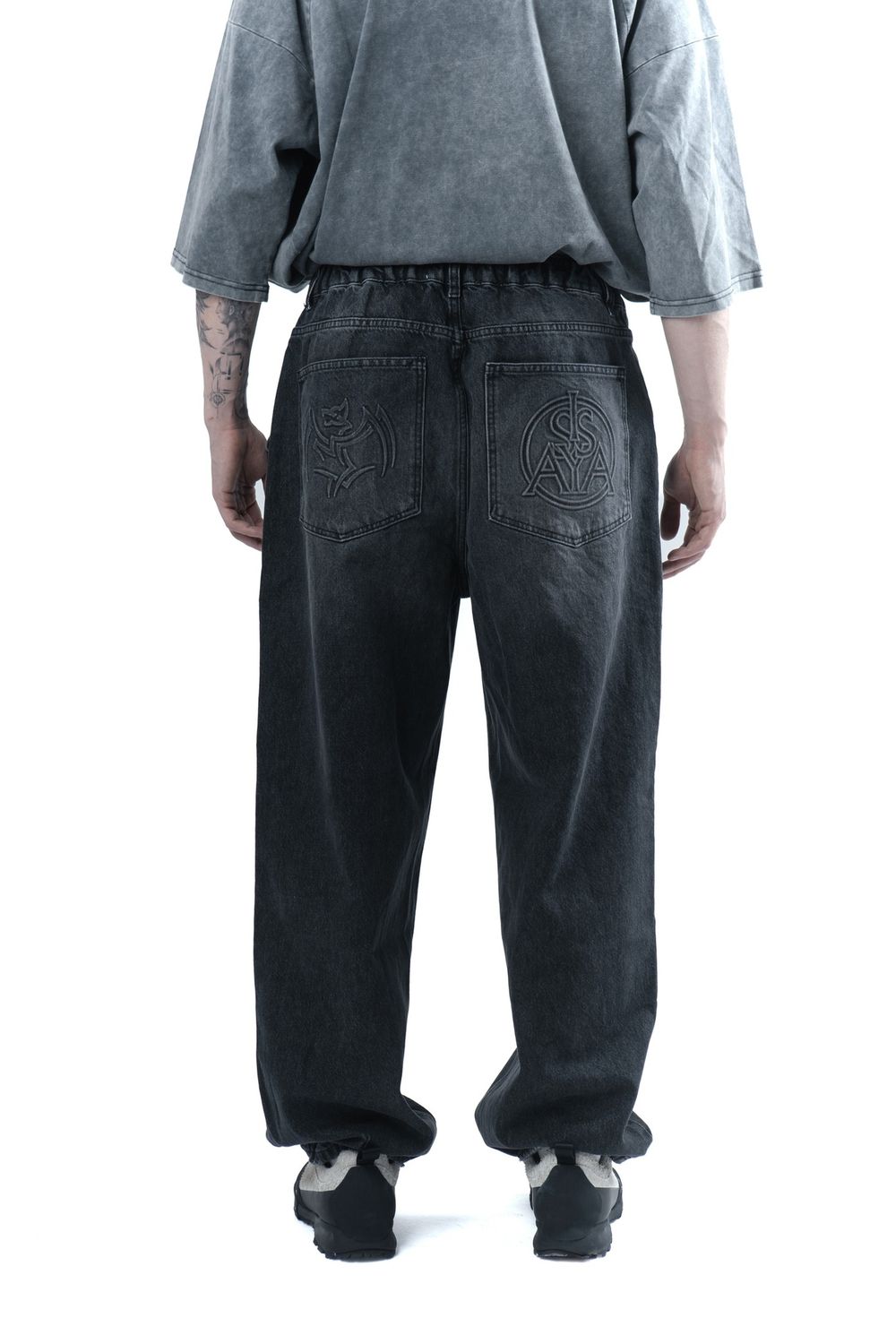 Джинсы Volchok x Issaya Balloon Fit черные