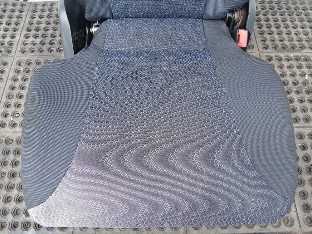 Сиденье пассажирское механическое 2022г.