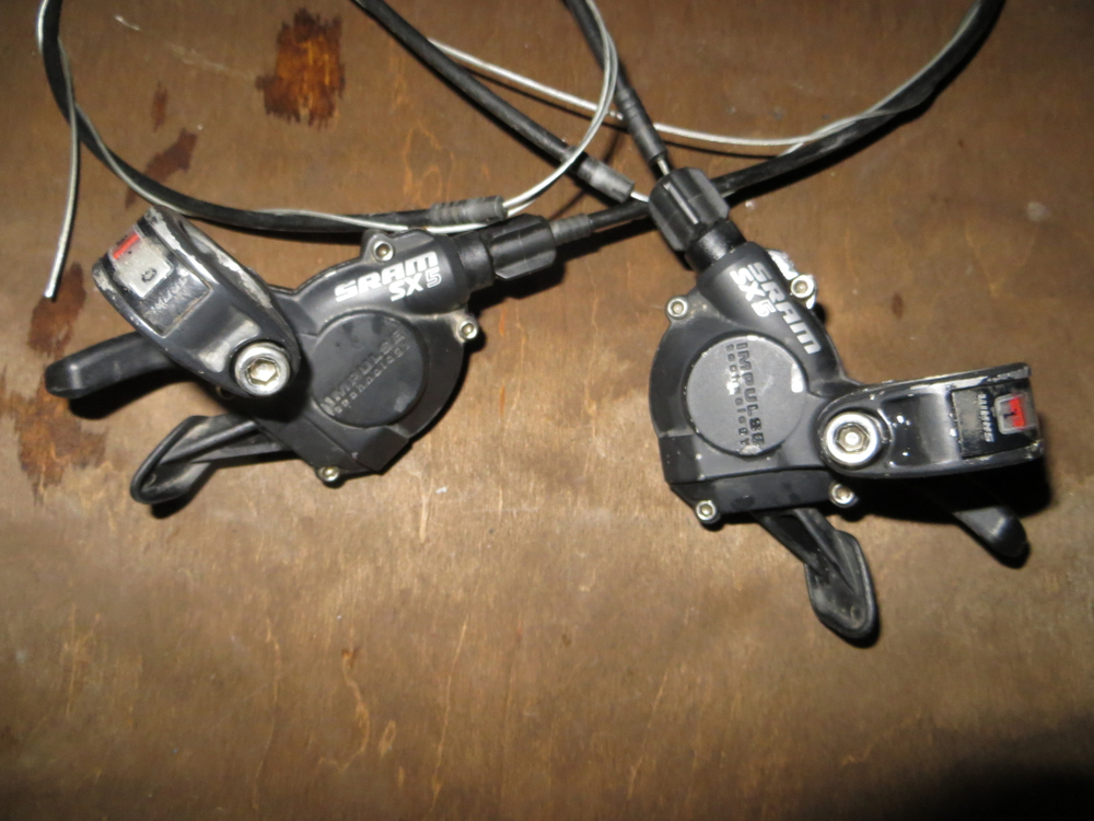 Манетки sram x5 3 на 9