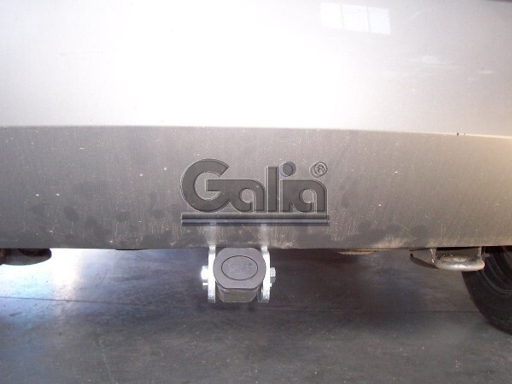 Фаркоп оцинкованный Galia S081A для Skoda Fabia хетчбек 2000-2007, 2007-2014(паспорт и сертификат в комплекте)(без электрики)