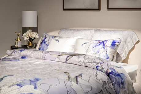 Комплект постельного белья Ирисы , тенсель, 200x220-1шт, 50x70-2 шт Garda Decor