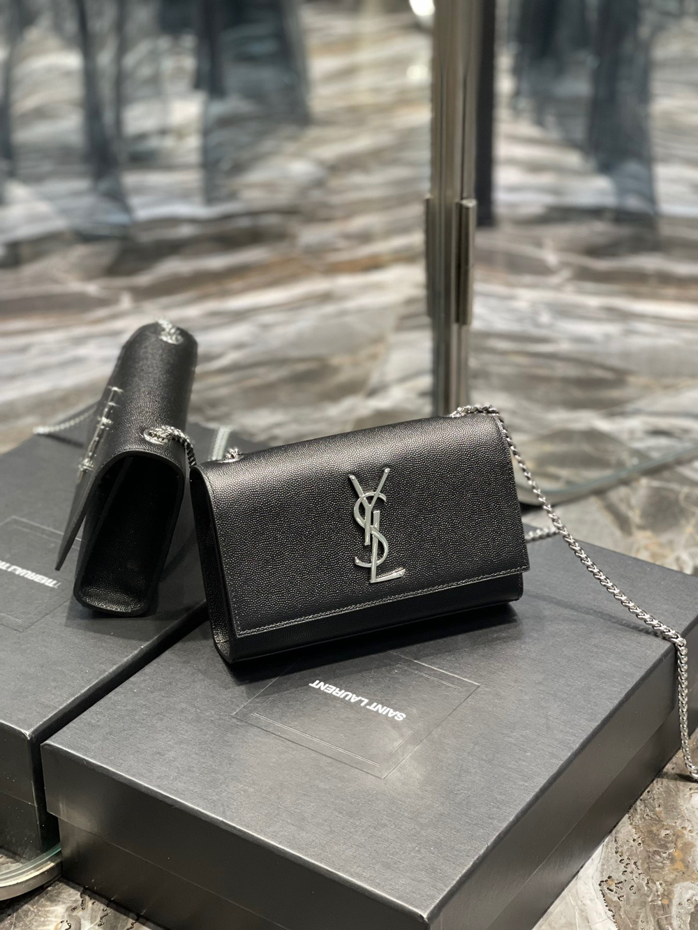 Saint Laurent Kate Small Bag 20 cm