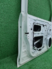 Дверь передняя левая Toyota Land Cruiser 200 15-21