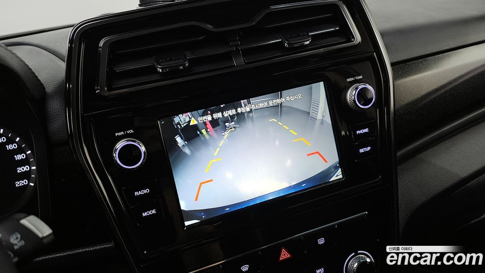 KG Mobility (Ssangyong) Very New Tivoli Бензин 1.5 2WD (06.2020)