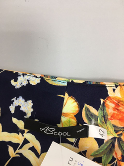 Платье AScool "с лилиями" 42 размер, новое