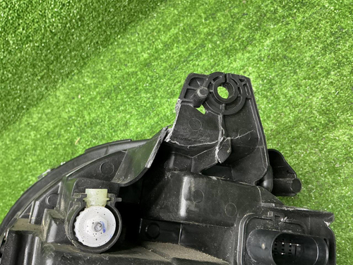 Фара правая Omoda C5 (2022-н.в.) LED