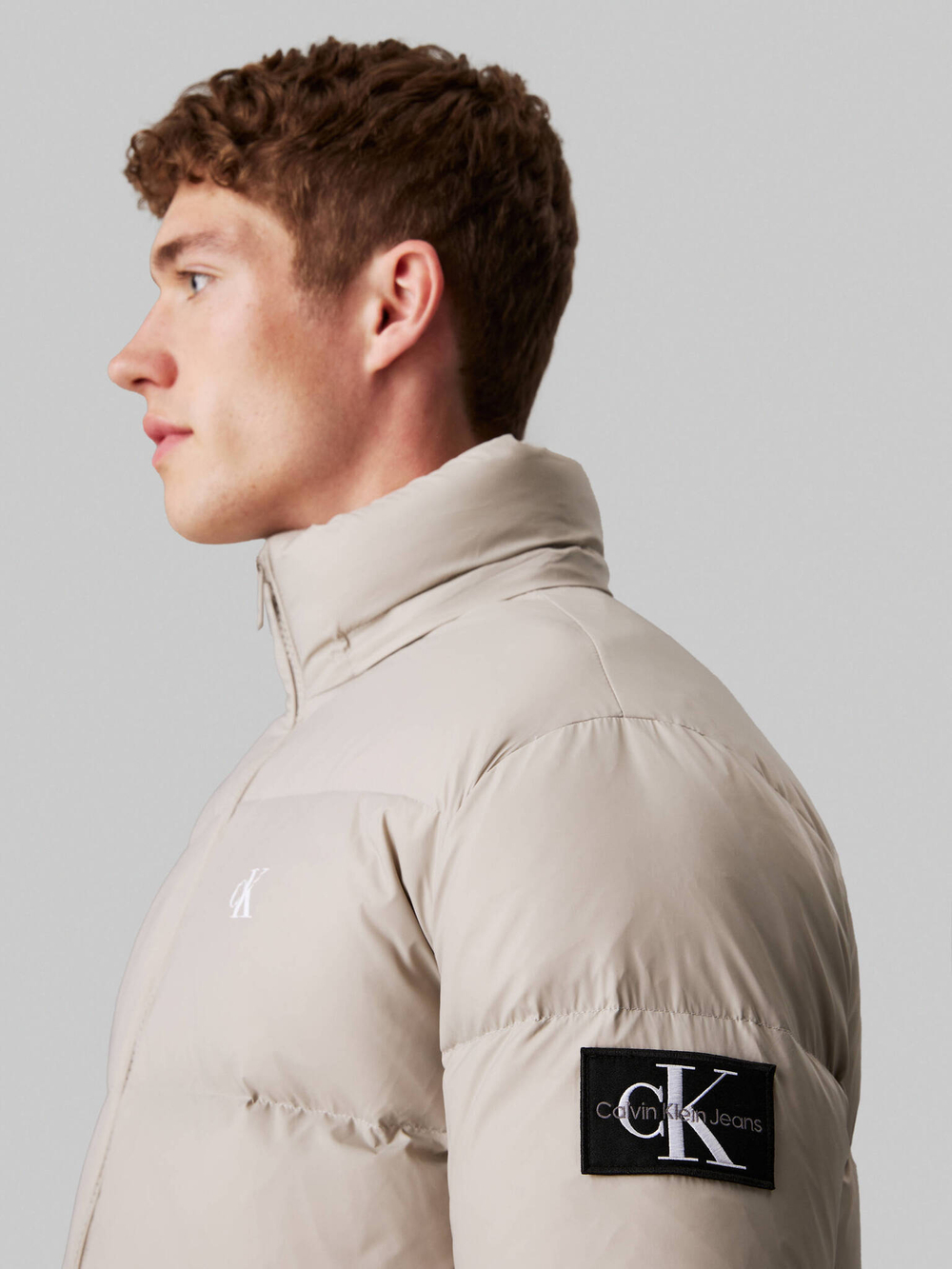 Пуховая куртка CALVIN KLEIN JEANS - бежевый(J30J325946)