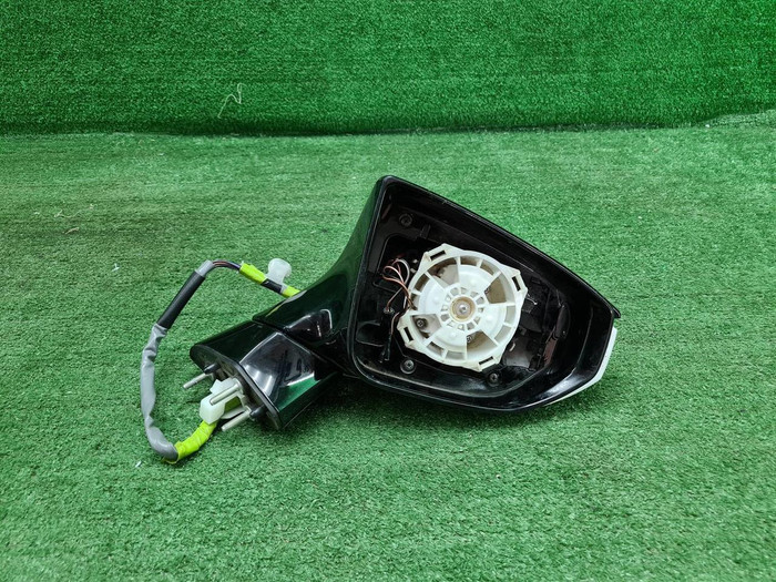 Зеркало правое Lexus ES 7 (2018-н.в.) 15 контактов