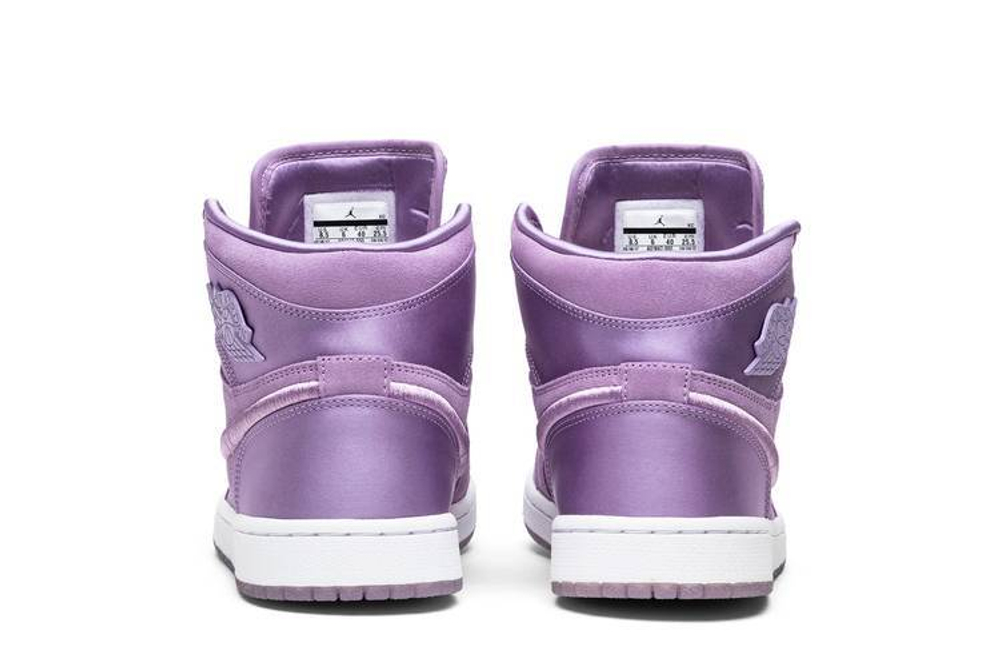 Кроссовки Jordan Air Jordan 1 Retro High Season Of Her Orchid Mist (W) (Женская размерная сетка)