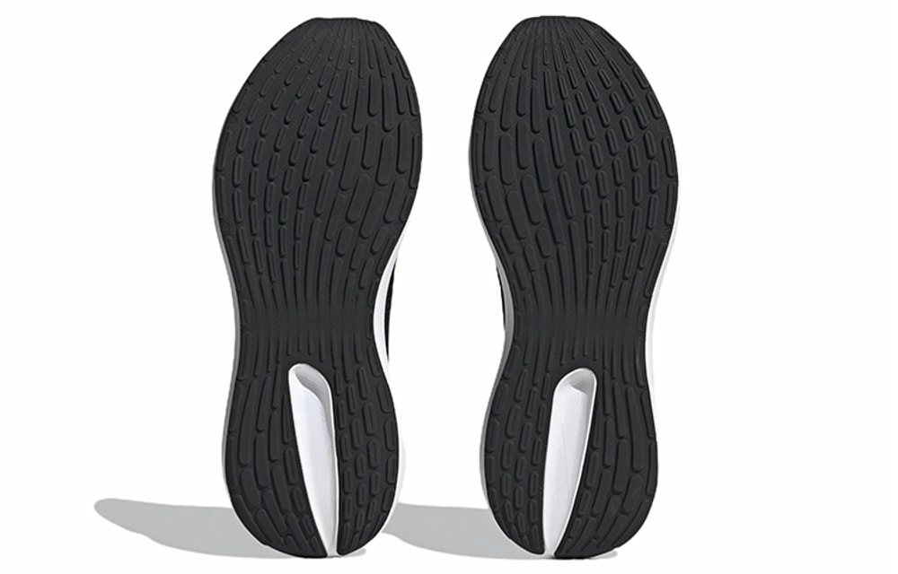 Кроссовки Adidas Response